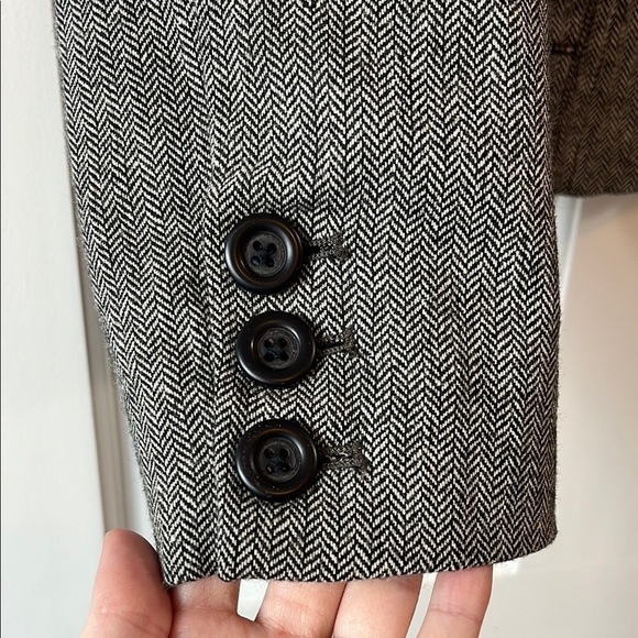 Y2k Fossil Gray Tailored Wool Blend Blazer with Notched Lapel - Size Small - Picture 7 of 14